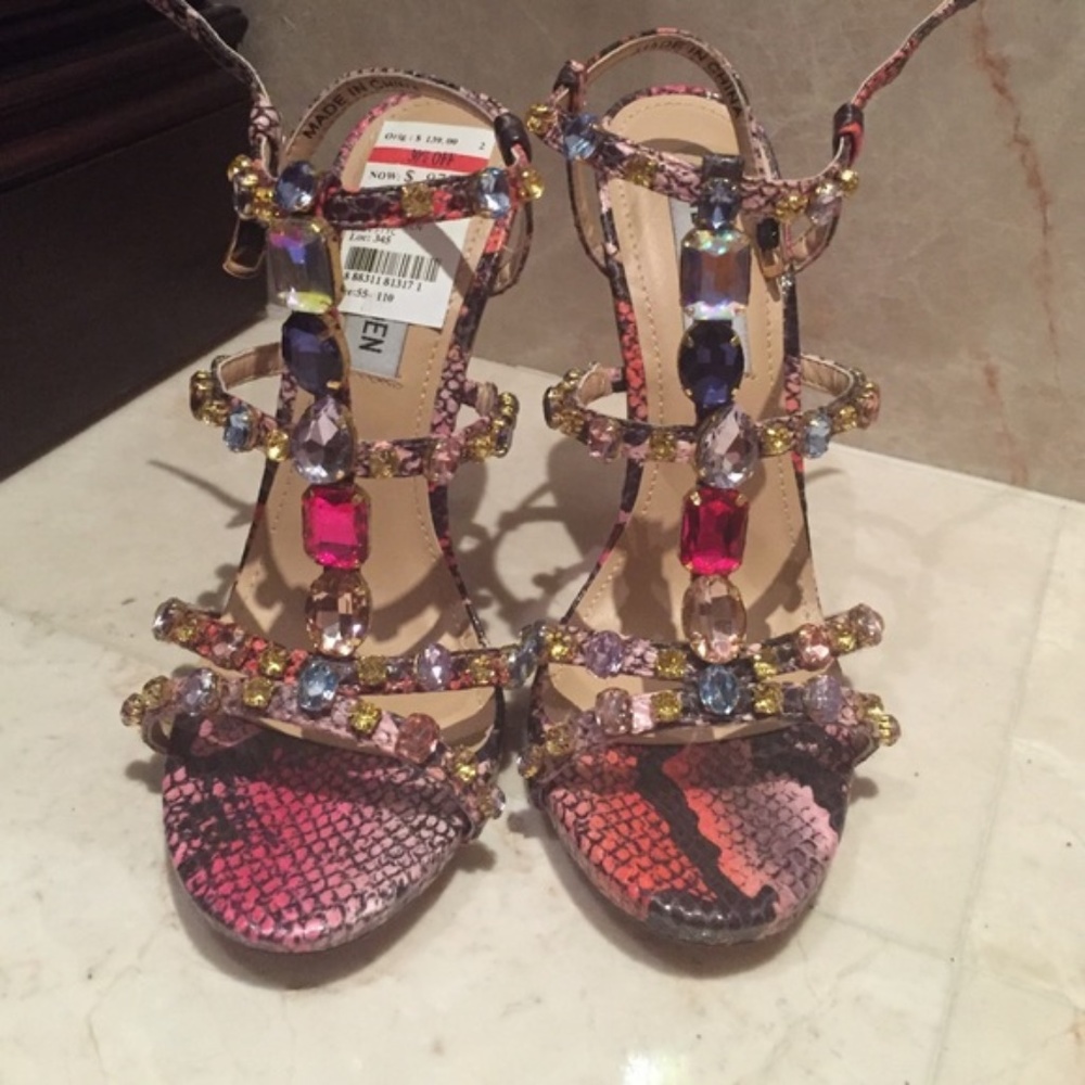 Steve Madden Snake print Heels with Studs